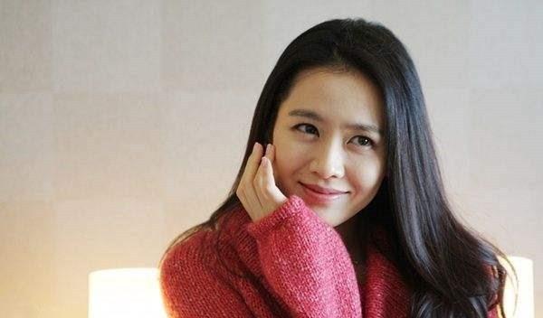孙艺珍|全球最美女性 刘亦菲排名77 38岁孙艺珍成功碾压23岁Lisa夺冠