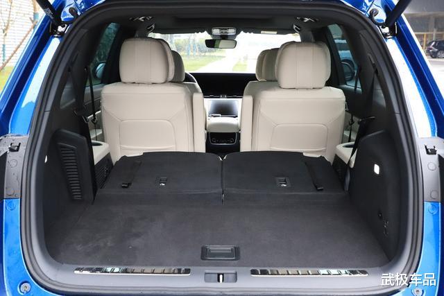 理想one|中国做到了，绿牌车没有充电桩也能跑，首款SUV上市就获得成功