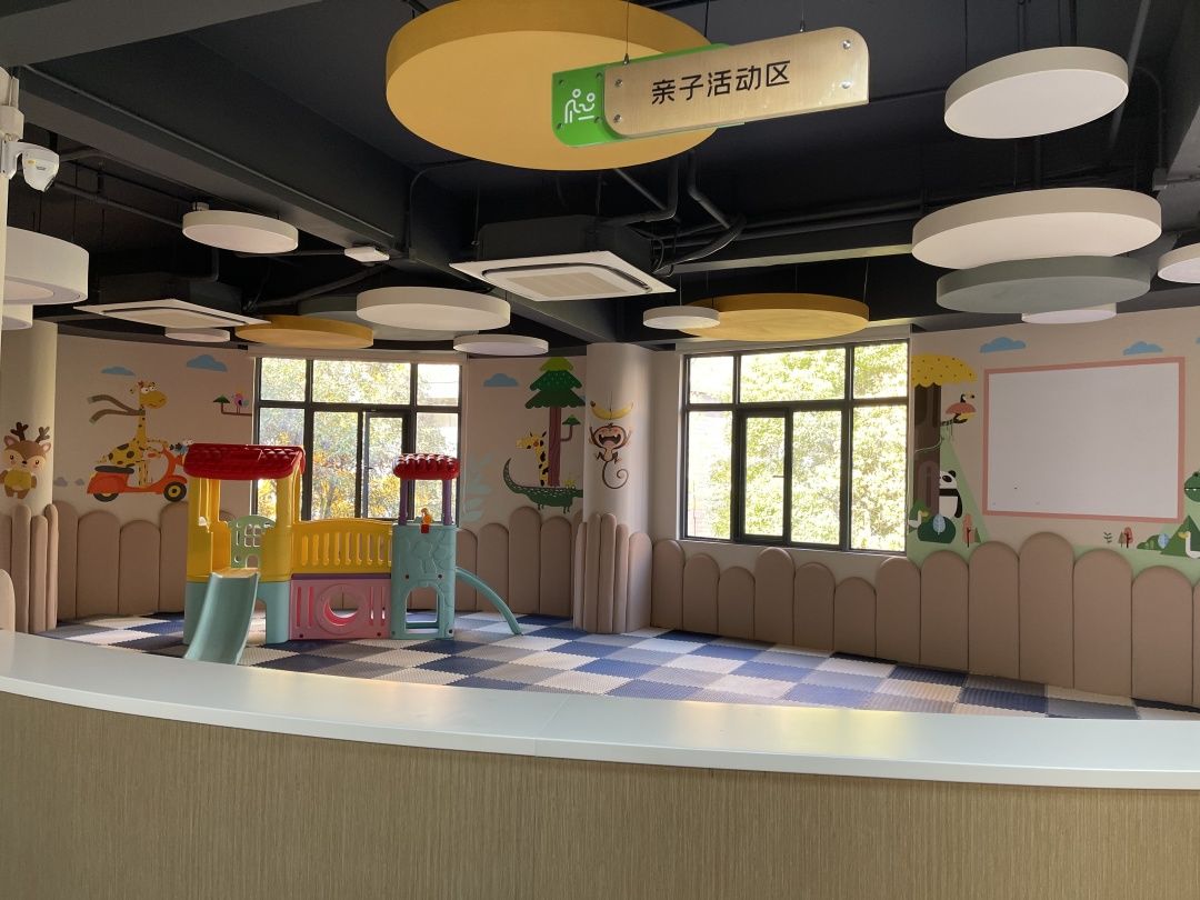 上海徐汇 智慧治理、暖情自治，盛心汇汇聚泾彩新时代