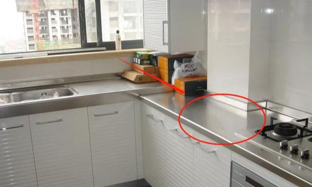 |固执老婆，坚持花4800块打造人人嫌弃不锈钢台面，越用越惊喜