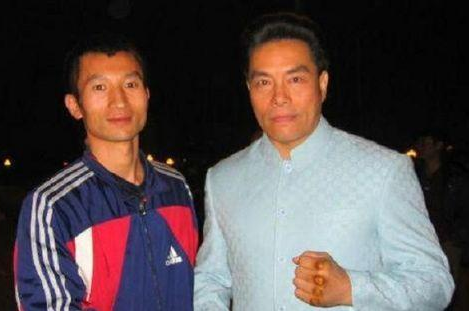李小龙▲那么多“武打”明星，却只有4位高手有拳茧，网友: 这才是真功夫