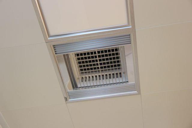 ：装过两套房说实话：厨房装凉霸到底管用吗？太多家庭想错了