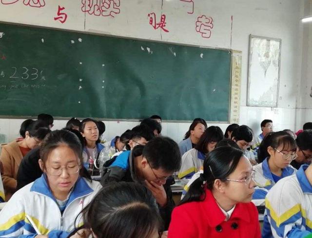 公立学校|明年高考用新规则，公立学校也不招复读生，可今年复读生不降反增