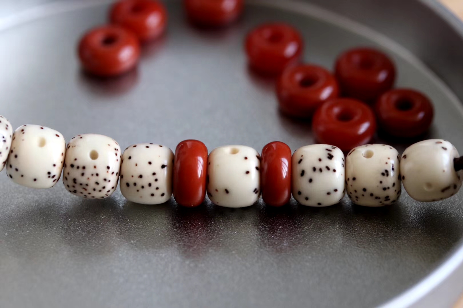 「菩提」树籽类文玩目前现状，普货跌成白菜价，精品变成烫手山芋