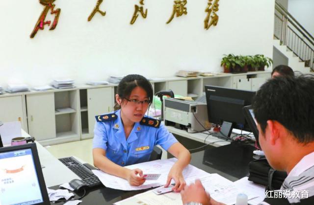 考研|“考公”和“考研”哪个更难考？过来人：难度系数不在一个档次