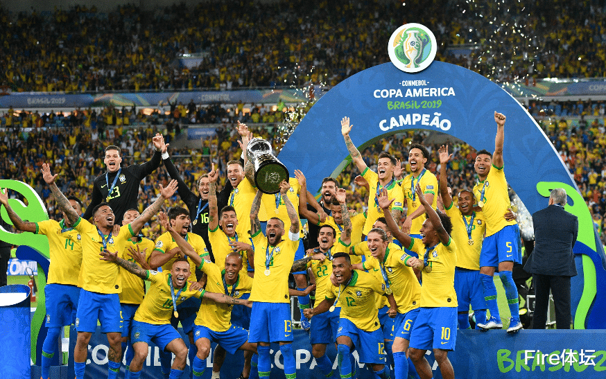 法国队|当今足坛存在4支最强国家队，纸面实力领跑足坛，阿根廷无缘上榜