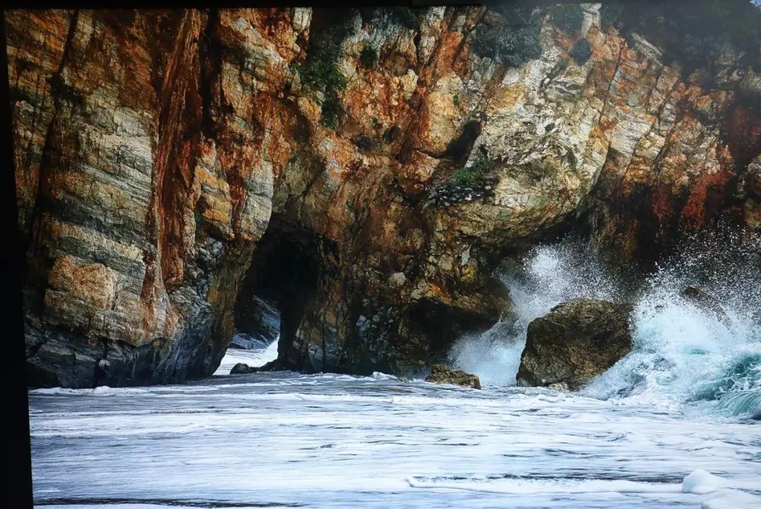 |MacBook Pro扩展显示器及生产力配件布局