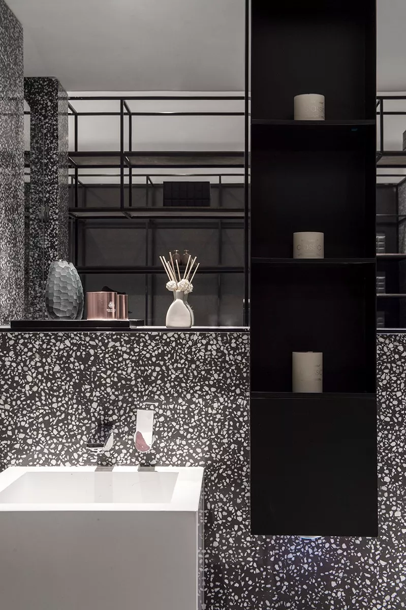 「」140㎡高级灰大平层,专业类空间金奖作品