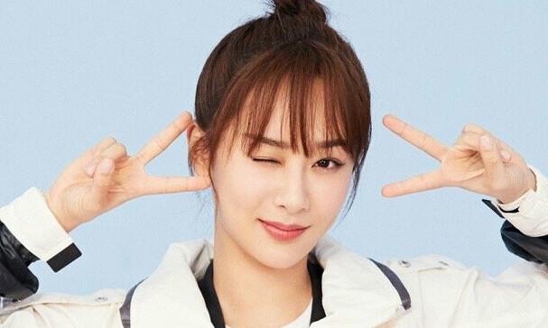 『补水』想要肌肤白皙又水灵，每天只花5分钟就够了，别偷懒！