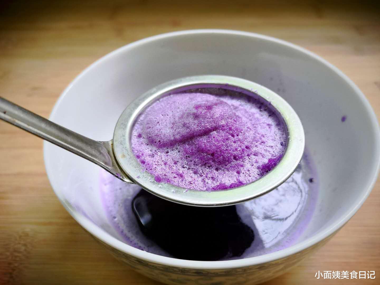 『凉粉』减肥最狠的主食，好吃又顶饱，我坚持了10天，瘦了5斤，你也试试