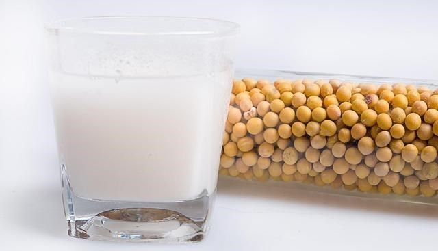 『鸡蛋』每天早餐吃个鸡蛋,4件好事可能会找上你,爱吃的人有福了