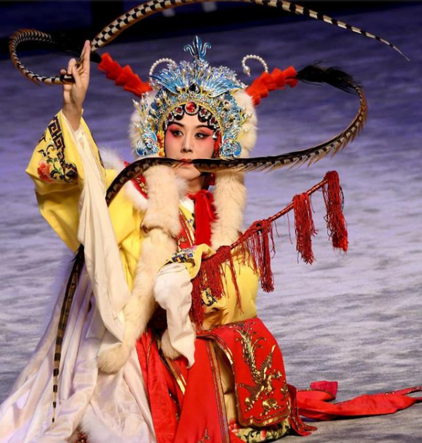 史依弘|李成儒和大美女史依弘，让人艳羡的婚姻五年而终，李：原因在我