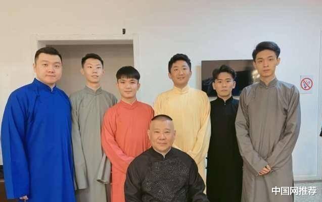 [郭德纲]为什么郭德纲着急捧红秦霄贤呢？看完你就明白了，考虑长远