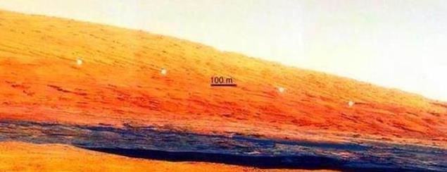 [火星]火星表面出现“柏油马路”，文明的后裔真的存在？