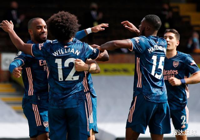 英超|3-0，疯狂6连杀！阿森纳打爆英超升班马，首轮便刷爆3大纪录