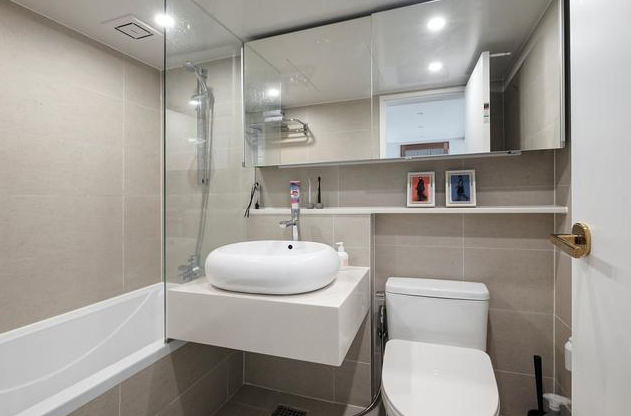 |“封闭式玄关”火了，遇到这样的户型赶紧入手，住5年跟新房一样