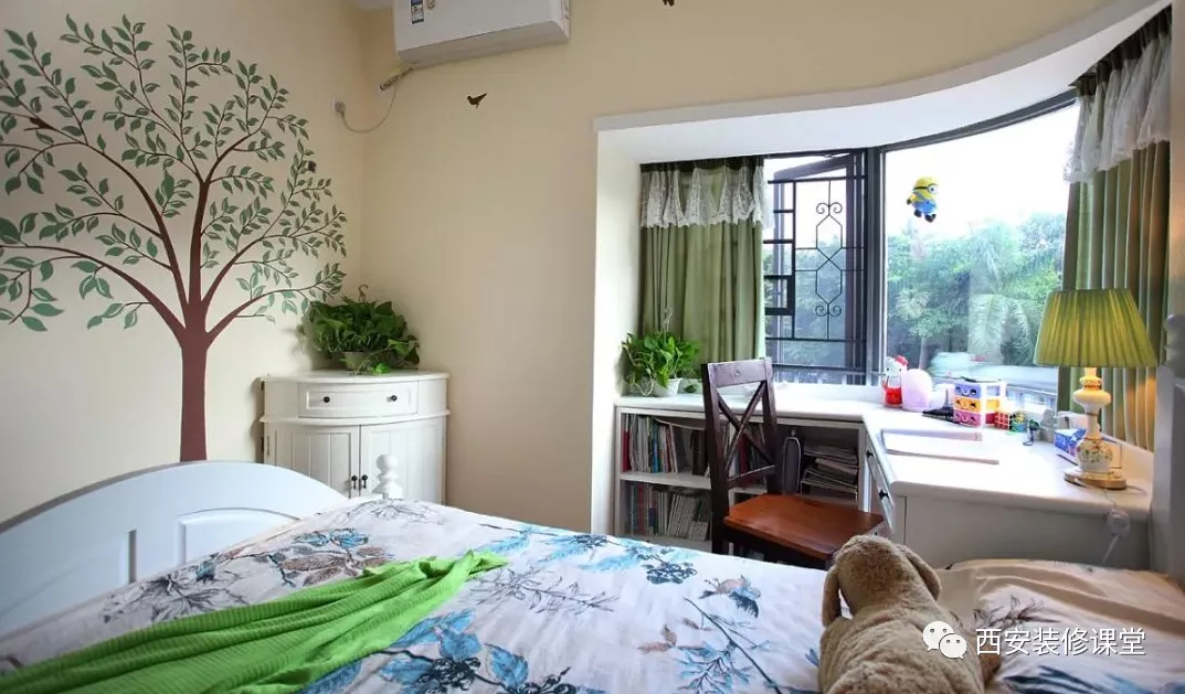 「衣帽间」160㎡5室美式,刷墙铺地三代人居住还绰绰有余