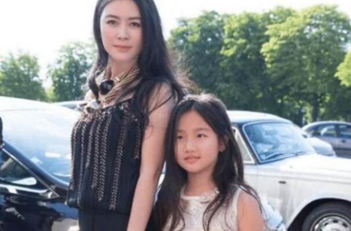 田海蓉|她在事业巅峰意外怀孕，不知孩子生父是谁，女儿长大暴露生父