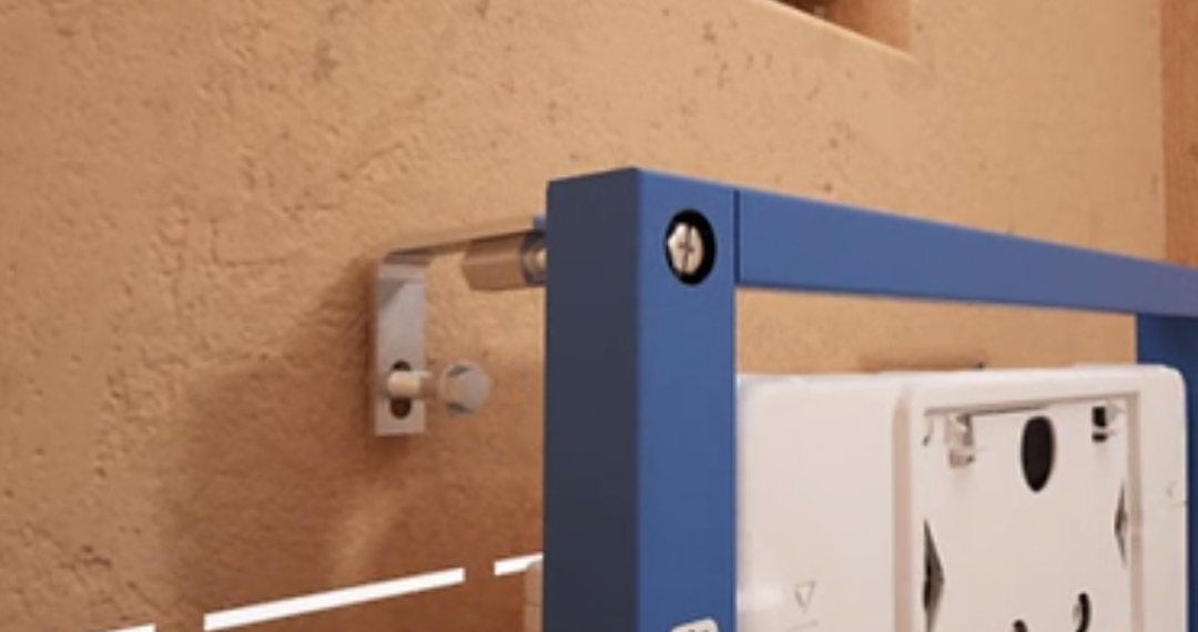 『连体』原来壁挂马桶的安装是这样的!别再用传统马桶了