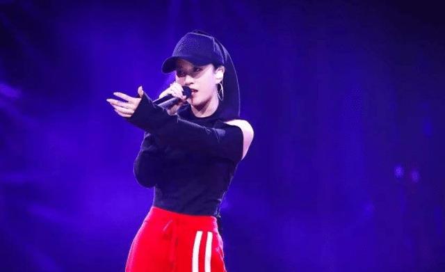 中国好声音|她参加《中国好声音》未夺冠，却嫁爱奇艺副总裁，如今成人生赢家