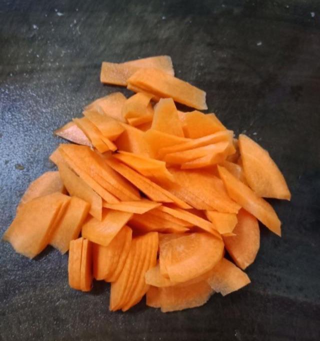 「乙肝」天然“黄体酮”终被发现，成本不到3块钱，女人常吃皮肤好显年轻