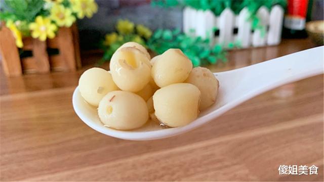 莲子|三伏天，吃鱼吃肉不如多吃它，消暑解热比西瓜还好，现在吃正当季