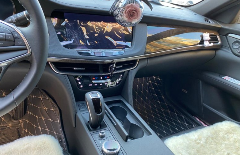 「瑞虎7」比雷克萨斯还牛，全系10AT关上门只剩安静，却从37万降到29万没人懂