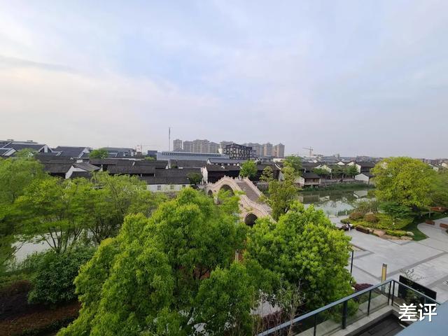 『三星』iPhone SE，华为P40和三星Galaxy S20，三款小屏手机测评！