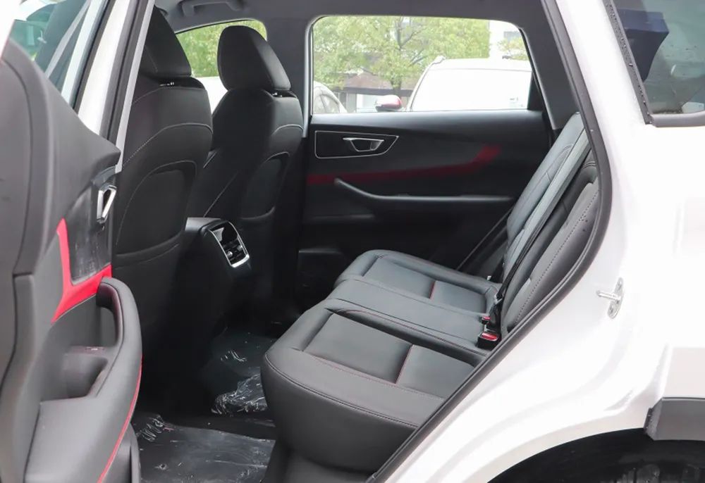 奇瑞瑞虎|全新CS55 PLUS蓝鲸版、哈弗H6、瑞虎7，三选一，怎么挑？