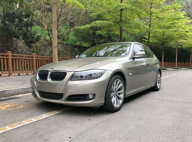 奔腾t99▲私家车一年开多少公里才合适？低于这个里程，还不如不买车