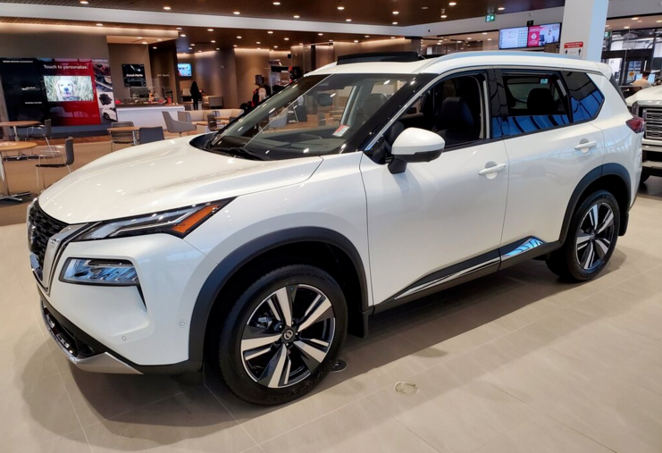 日产奇骏|全新日产奇骏要来了，“小绵羊变猛男”，配2.5L+四驱