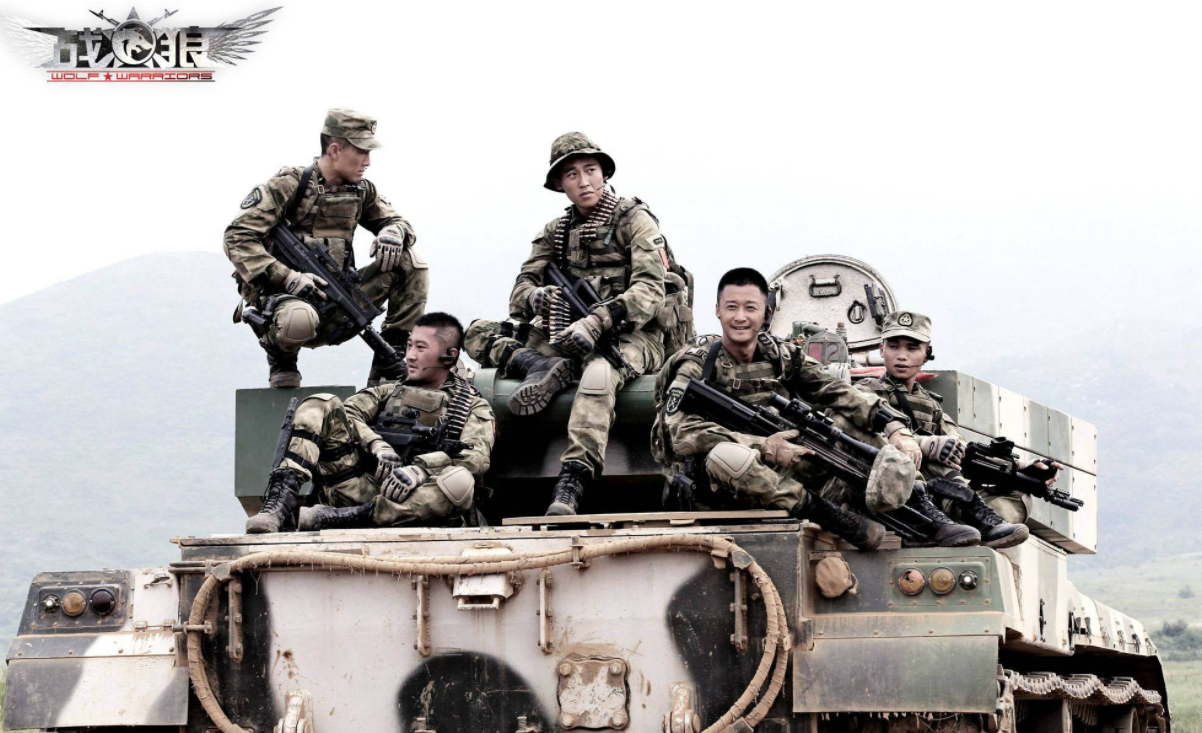 吴京▲《战狼3》刚开机就宣布停拍?吴京:先拍《战神诀》,网友:这次必须去