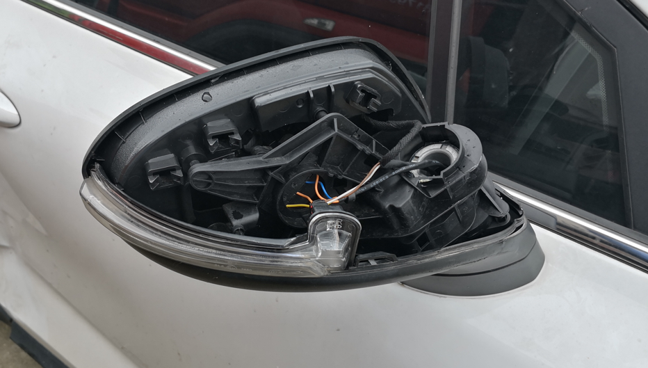 珠海交警|珠海男子喝醉酒开车被深圳司机撞飞！深圳司机因做这事反负全责！