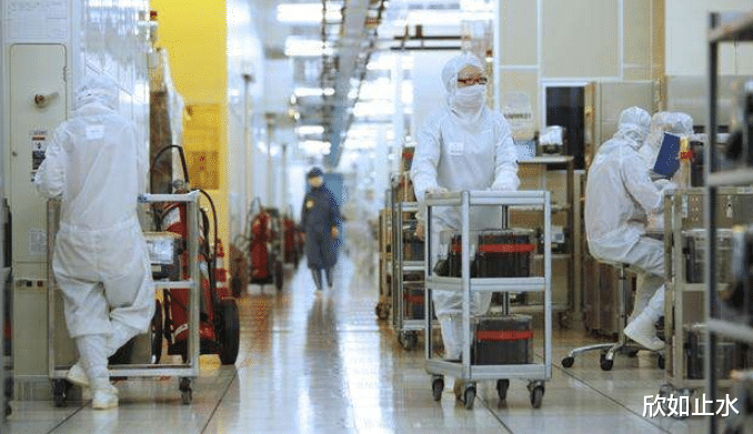 原子弹|重要性堪比原子弹!中专家:不出三年,美国货或将没人要了