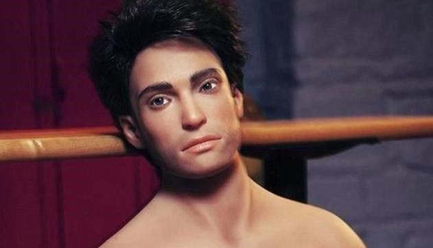 机器人|男性机器人受资本热捧 女投资人：帅气威猛，3个功能比真人还好用