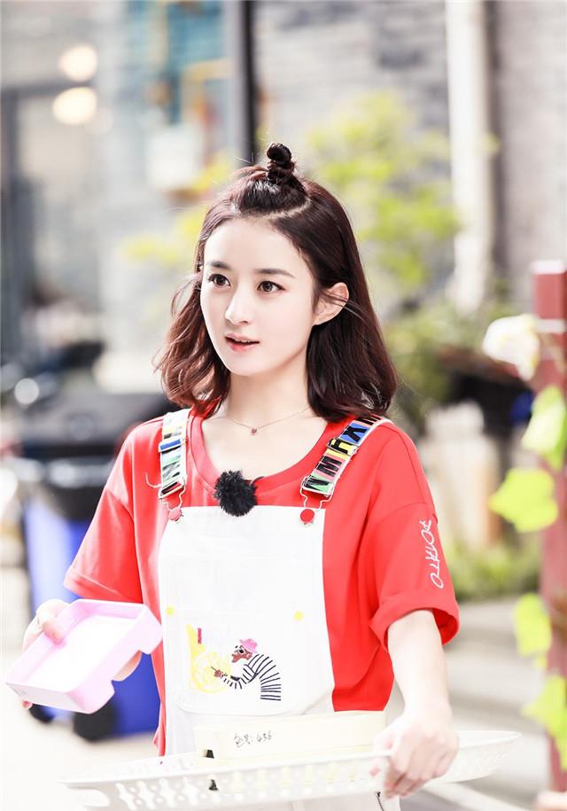 『发型』“苹果头”早就过时了！今年巨乖的“樱桃头”，8成女生都适合！