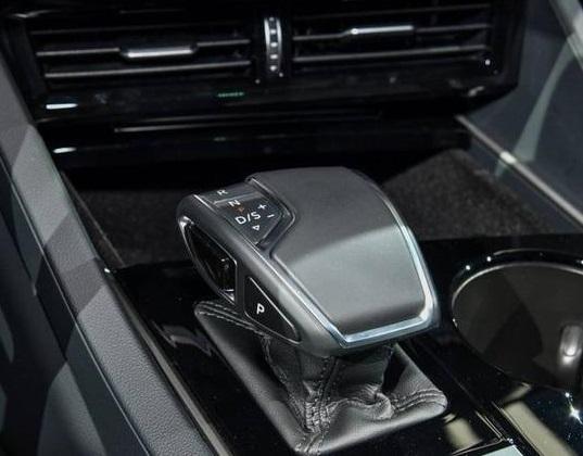 #轮胎#这款豪华suv比宝马x5霸气，配v6引擎爆出340马力，破百5.9秒