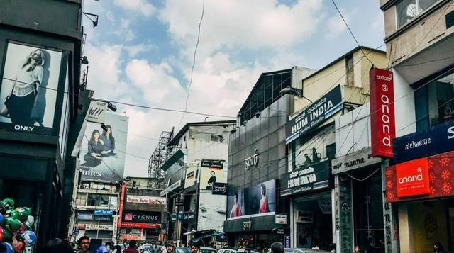 印度|印度人：明明中国比不上印度，为何中国可以24小时不停电？