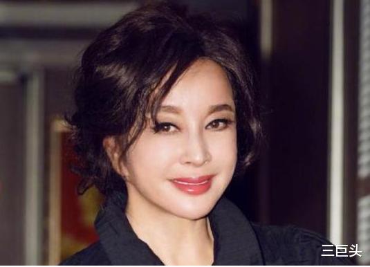 刘晓庆|刘晓庆新片杀青，65岁强扮18岁少女，看到定妆照后瞬间清醒