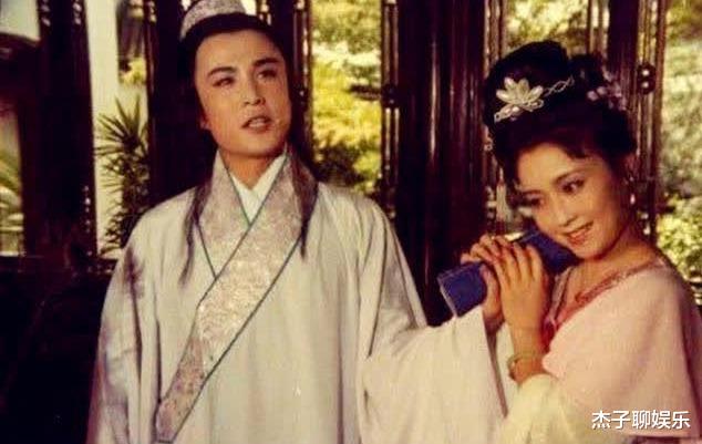 徐少华|“最帅唐僧”徐少华,巅峰时娶“丑妻”,婚姻37年,恩爱如初