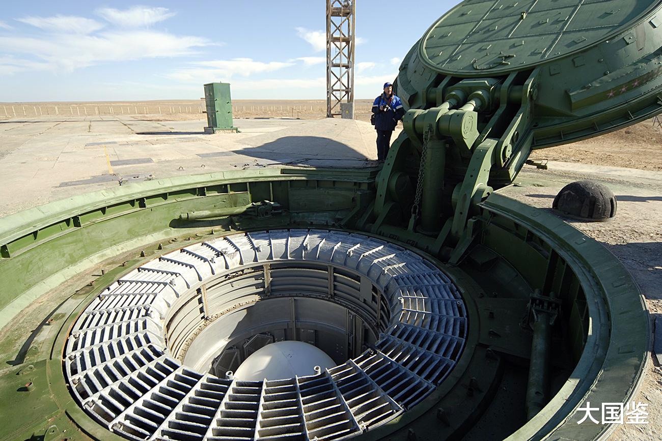 洲际导弹|射程覆盖大半个地球，重型洲际导弹批量服役，美改口：有话坐下说