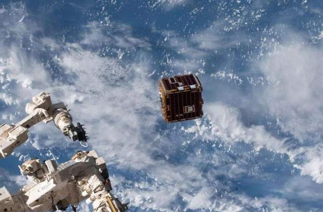 『北斗导航』北斗不再安全？美军放狠话：一旦干扰，中国导弹将变成一堆废铁！