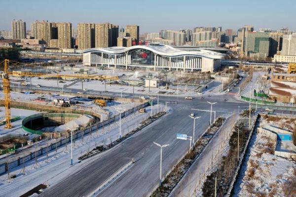 光明网视频 正式“牵手”!潍坊站南站房启用啦