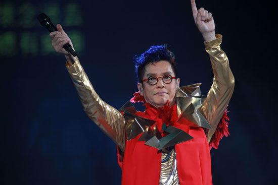 谭咏麟：港者时光机：情凭谁来定错对  谭咏麟