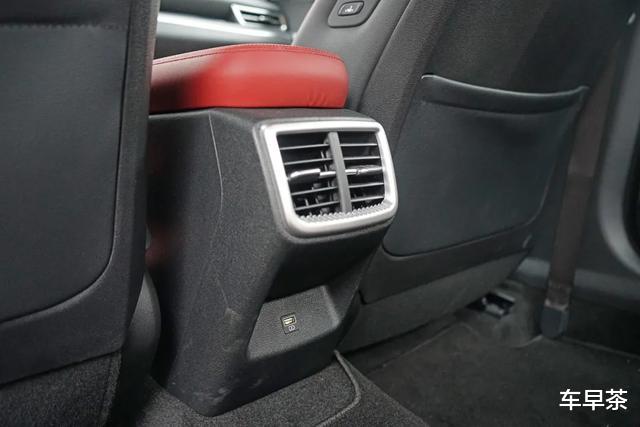 动力|19万包牌,2.0T还240匹马力,选这样的合资B级车不香吗