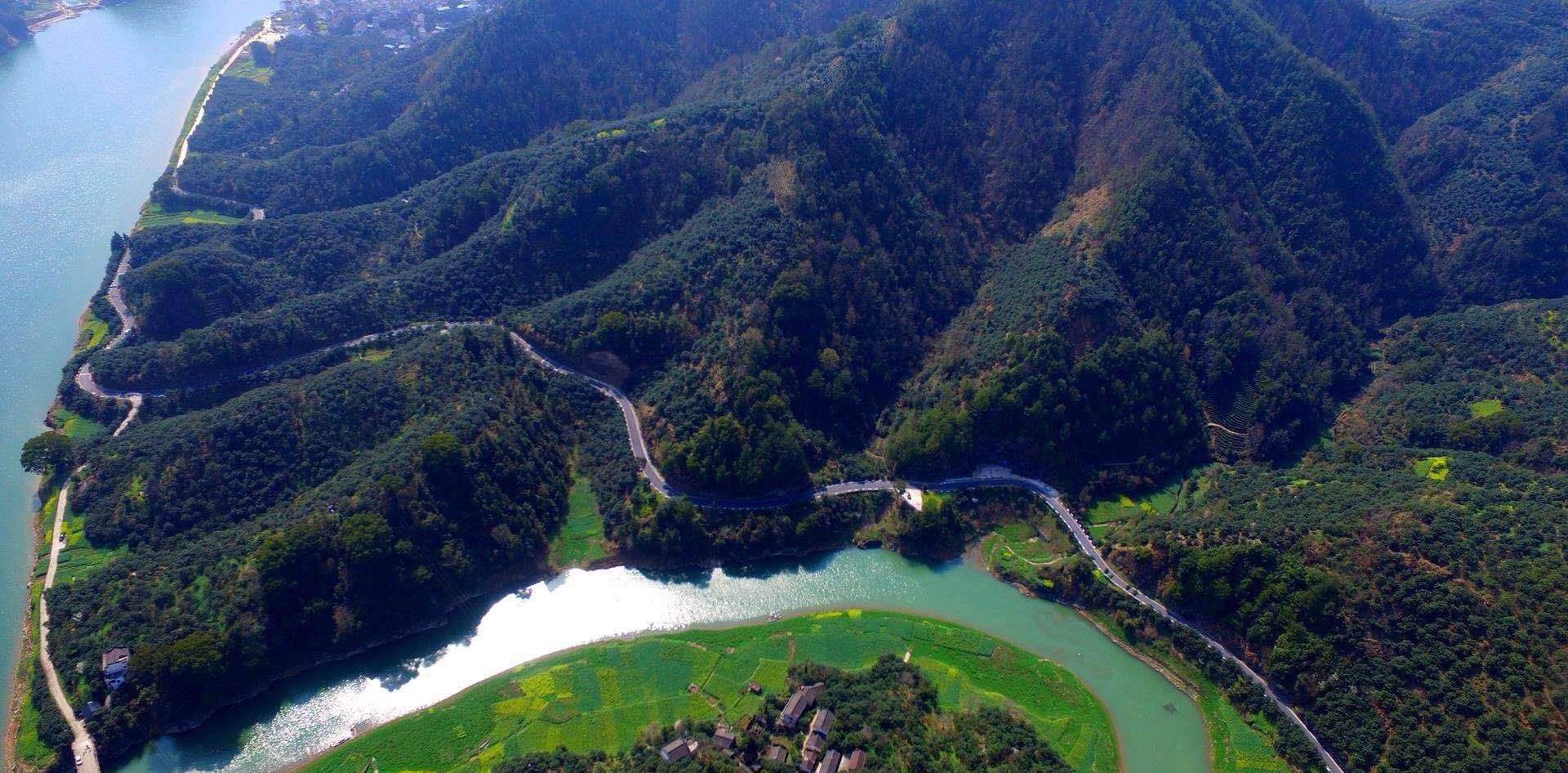 安徽:安徽五一自驾游首先路线,全程约146公里,感受山水画一般的美景