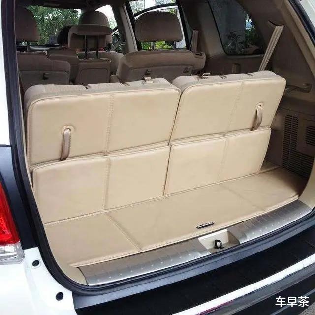 『SUV』要满足一家老小出门，选SUV还是MPV更靠谱？