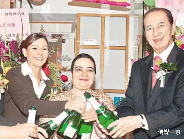 「赌王」赌王原配幼女何超雄:面对5000亿遗产无动于衷?背后另有隐情