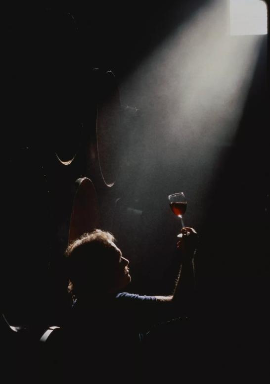 销售额@酒与音乐 | 总有一杯酒，让你想听一首歌