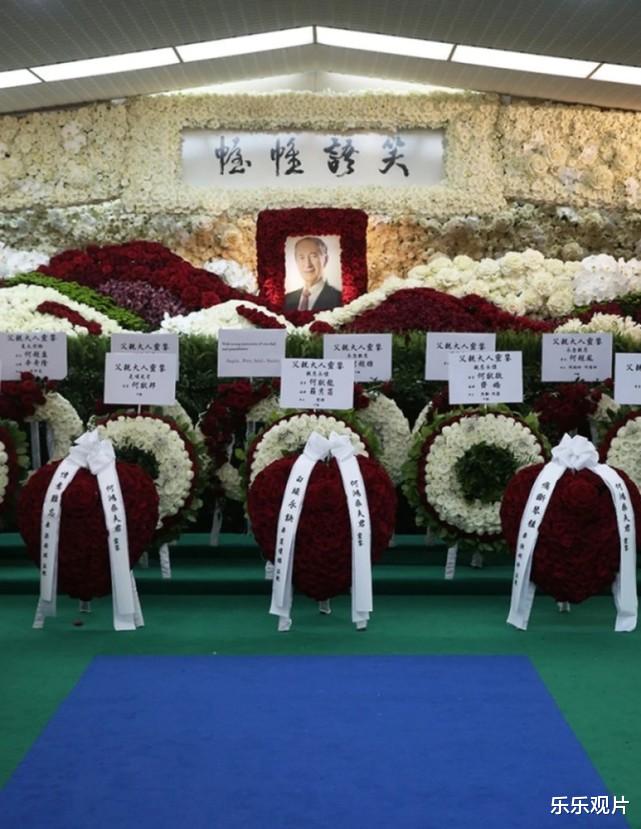 赌王|赌王灵堂现场：原配家族仅到三个亲人，后辈只有一个侄女赶来撑场
